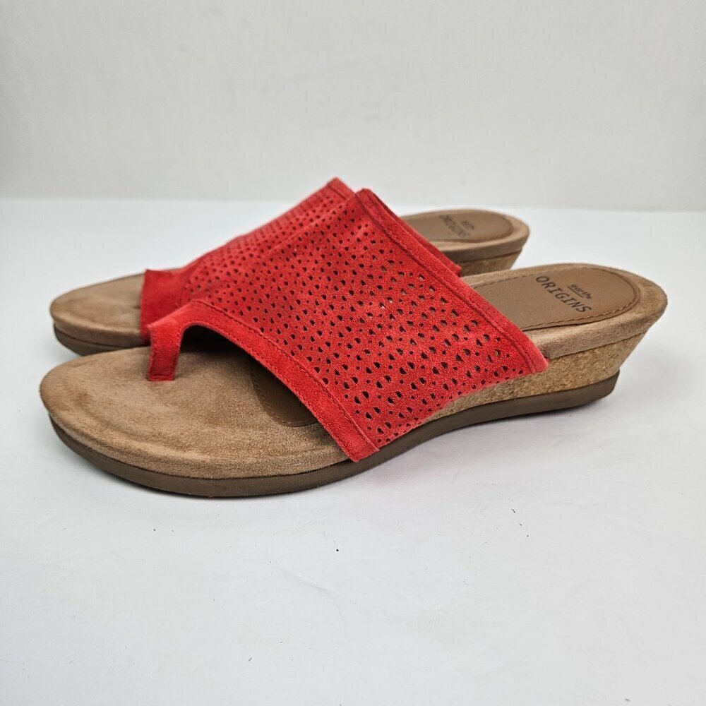 Earth Origins Pico Pearl Spicy Red Perforated Suede Toe Loop Low Wedge Sandal - Picture 7 of 13